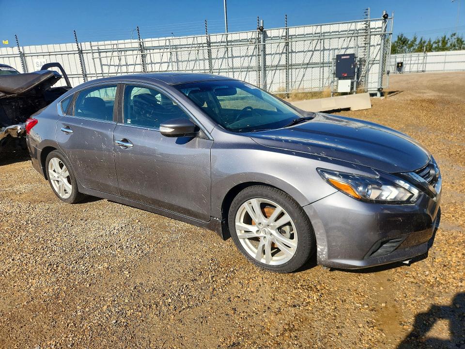 Auction sale of the 2016 Nissan Altima, vin: 1N4BL3AP8GN382004, lot number: 67993136
