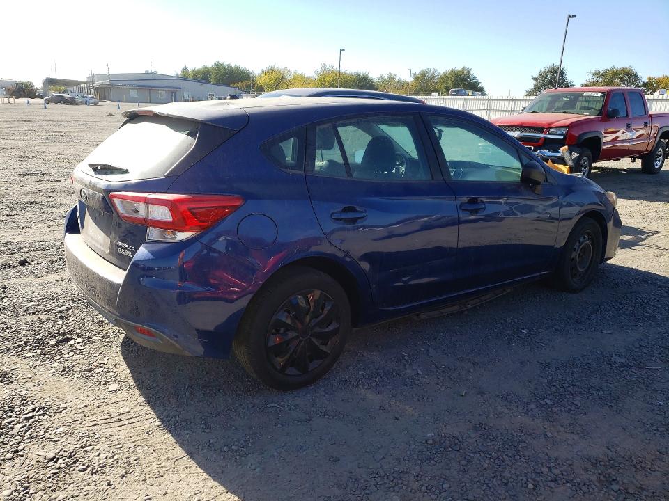 68422666 :رقم المزاد ، 4S3GTAA65H3708186 vin ، 2017 Subaru Impreza مزاد بيع