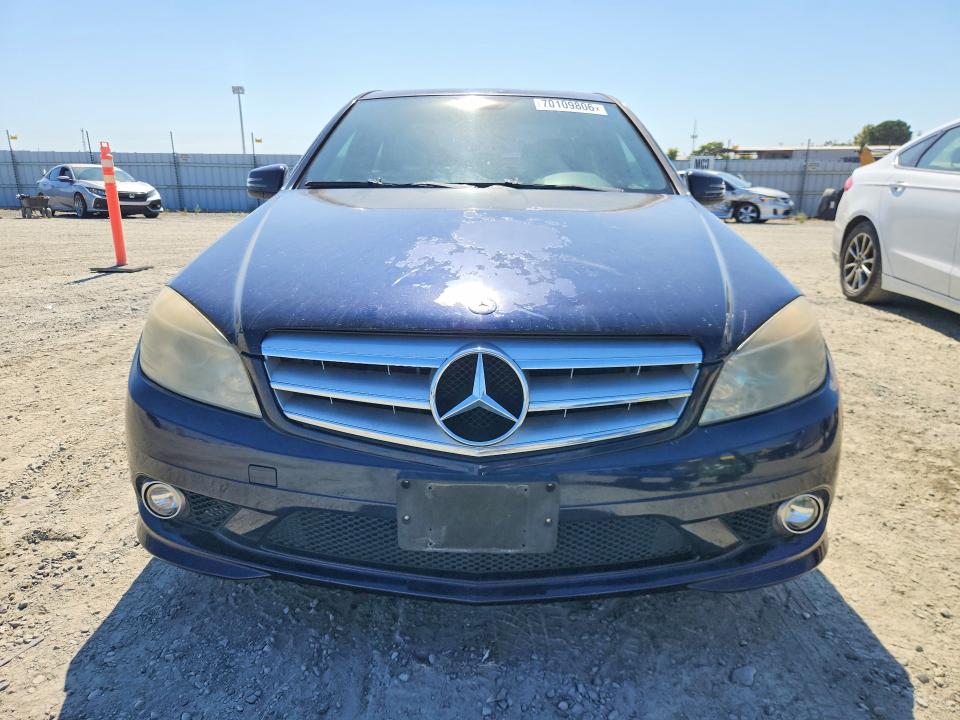 70109806 :رقم المزاد ، WDDGF5EB1AR121482 vin ، 2010 Mercedes-benz C مزاد بيع