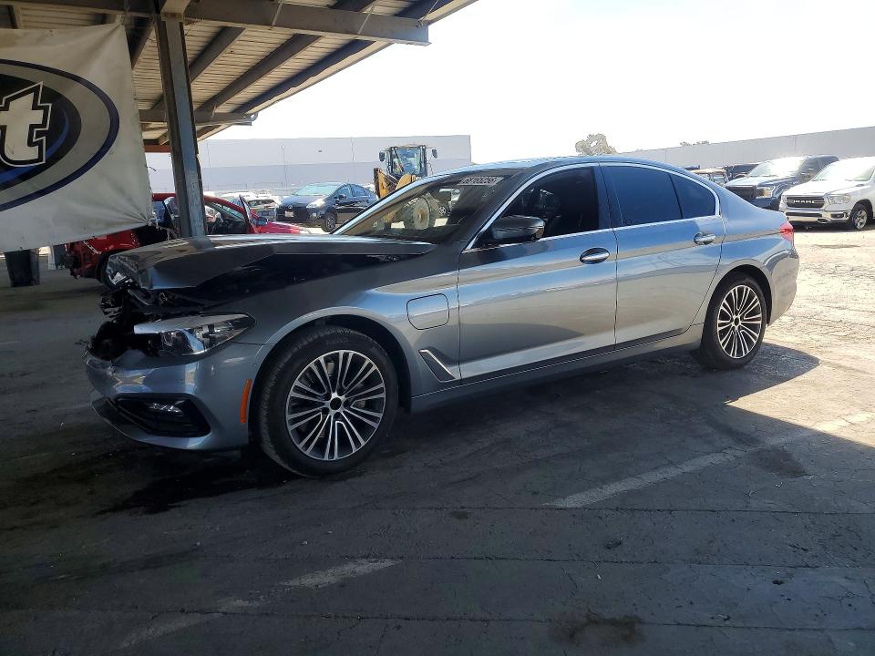 Продаж на аукціоні авто 2018 Bmw 530e, vin: WBAJA9C5XJB250331, номер лоту: 68165256