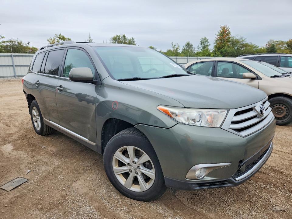 Продажа на аукционе авто 2011 Toyota Highlander, vin: 5TDBK3EH4BS057112, номер лота: 69261296