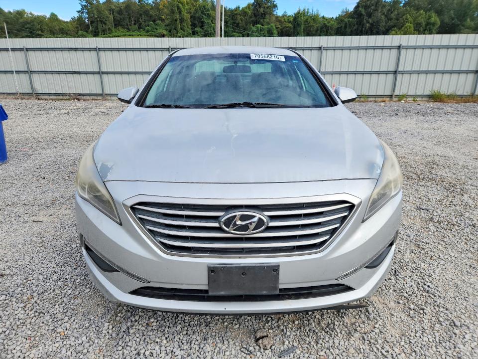 70568216 :رقم المزاد ، 5NPE24AF5FH031153 vin ، 2015 Hyundai Sonata مزاد بيع