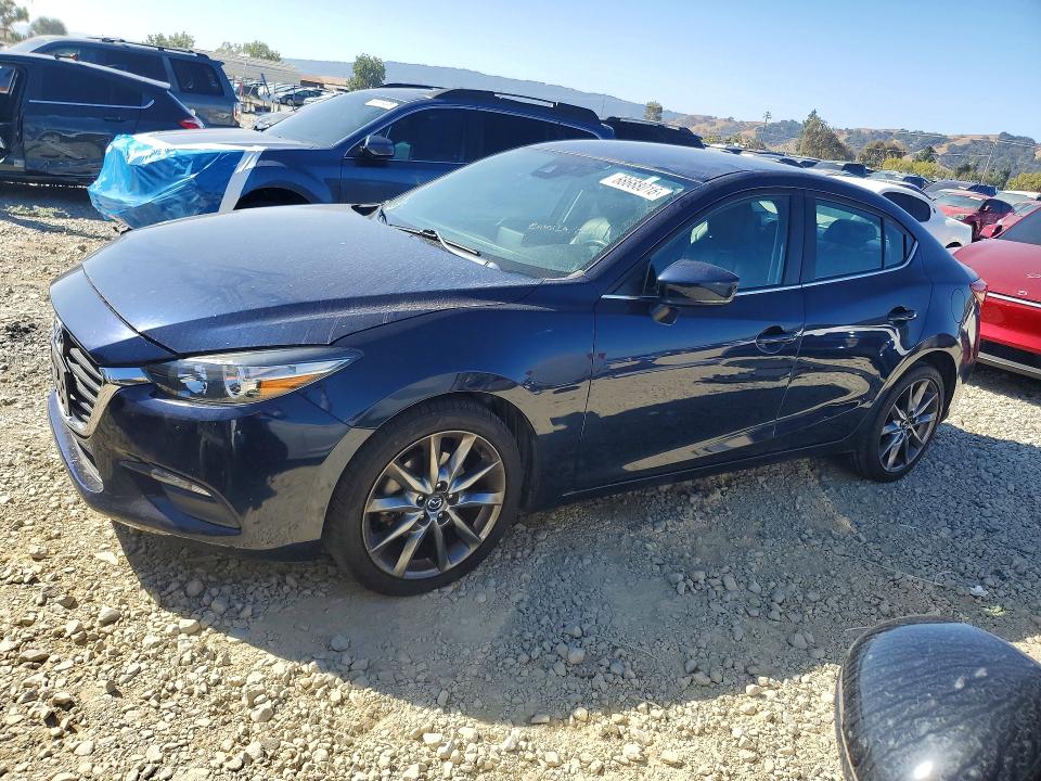 2018 Mazda 3 მანქანა იყიდება აუქციონზე, vin: 3MZBN1V36JM254827, აუქციონის ნომერი: 68688016
