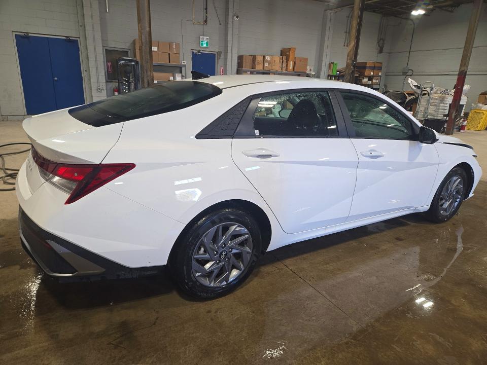 69538016 :رقم المزاد ، KMHLM4DG1TU198161 vin ، 2026 Hyundai Elantra مزاد بيع