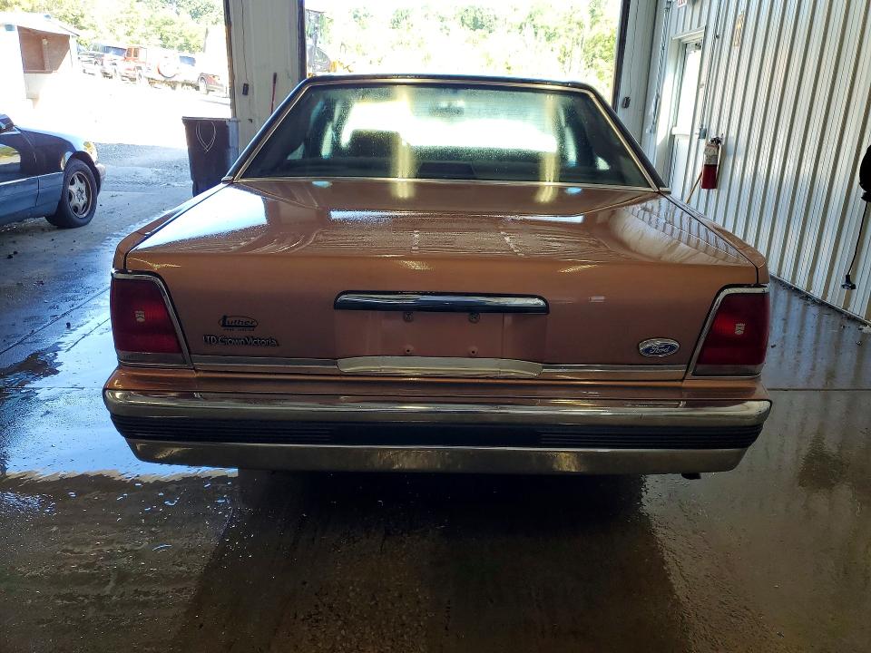 1991 Ford Crown Victoria მანქანა იყიდება აუქციონზე, vin: 2FACP73F6MX107052, აუქციონის ნომერი: 68106386