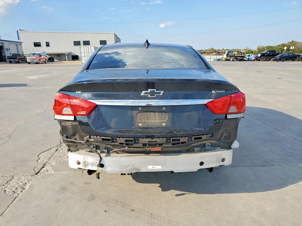 70884156 :رقم المزاد ، 2G1125S36J9149273 vin ، 2018 Chevrolet Impala مزاد بيع