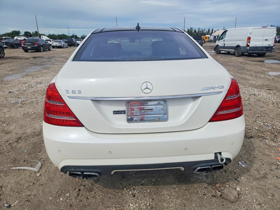 Продаж на аукціоні авто 2011 Mercedes-benz S, vin: WDDNG7EB7BA369753, номер лоту: 70772446