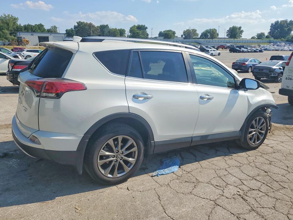 Auction sale of the 2018 Toyota Rav4, vin: JTMDFREV8JJ723762, lot number: 67429256
