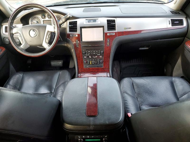 2011 Cadillac Escalade მანქანა იყიდება აუქციონზე, vin: 1GYS4EEJ9BR238594, აუქციონის ნომერი: 69915026