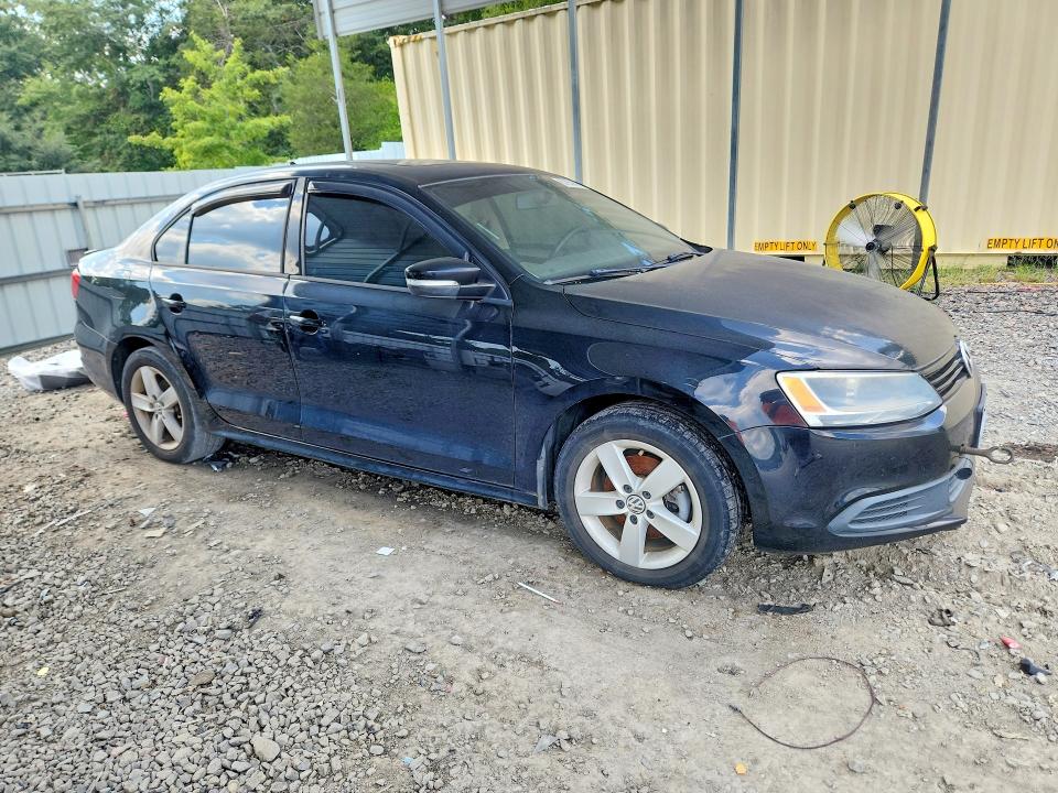 67959406 :رقم المزاد ، 3VW3L7AJ7BM082651 vin ، 2011 Volkswagen Jetta مزاد بيع