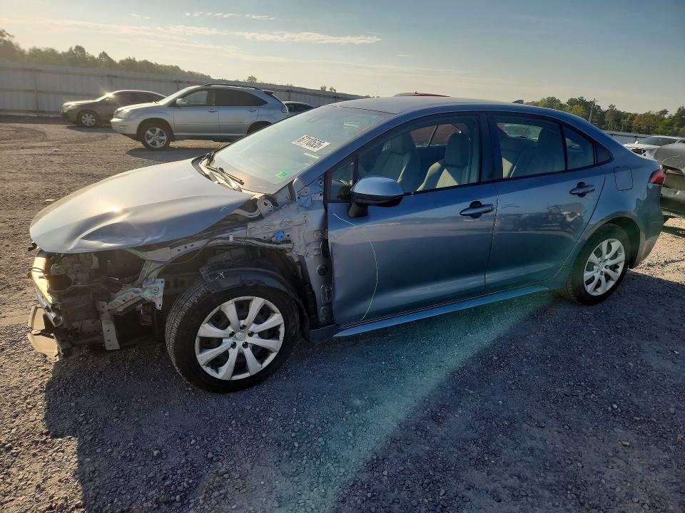 67110526 :رقم المزاد ، JTDEPMAE0N3011427 vin ، 2022 Toyota Corolla مزاد بيع