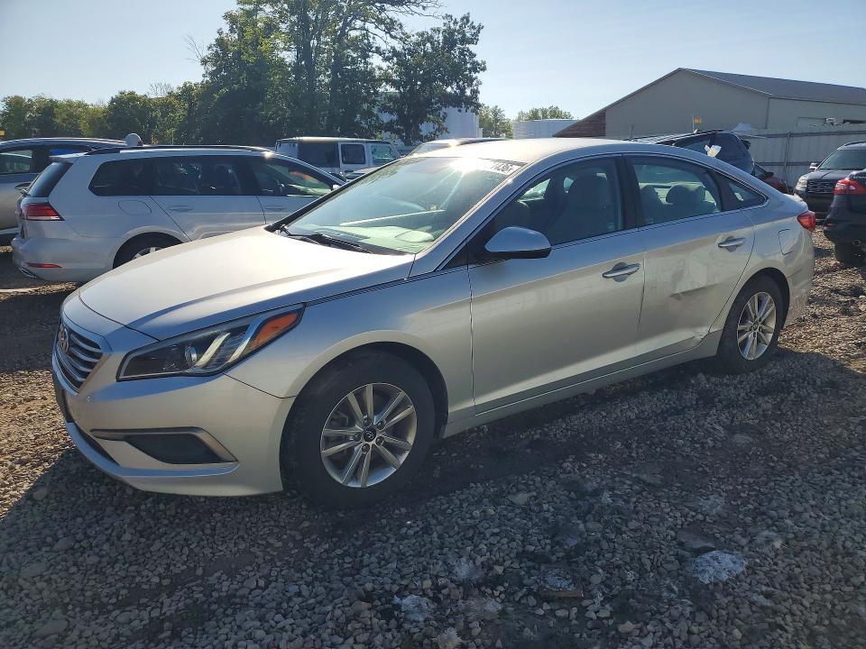 2016 Hyundai Sonata მანქანა იყიდება აუქციონზე, vin: 5NPE24AF2GH267051, აუქციონის ნომერი: 68324436