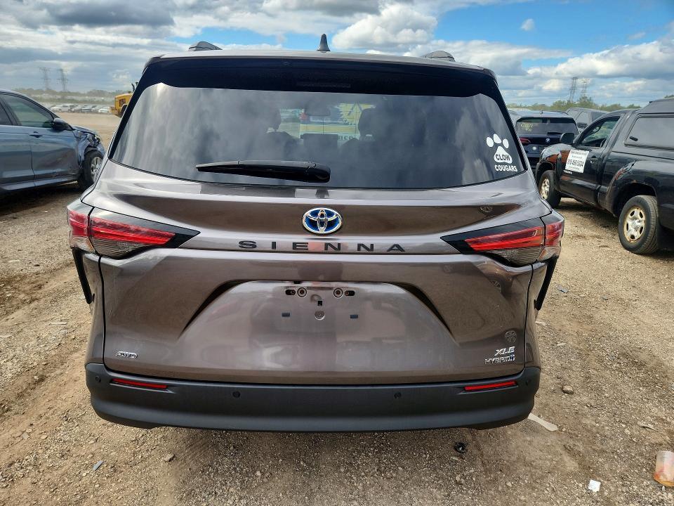 2021 Toyota Sienna მანქანა იყიდება აუქციონზე, vin: 5TDYSKFC9MS040283, აუქციონის ნომერი: 69456266