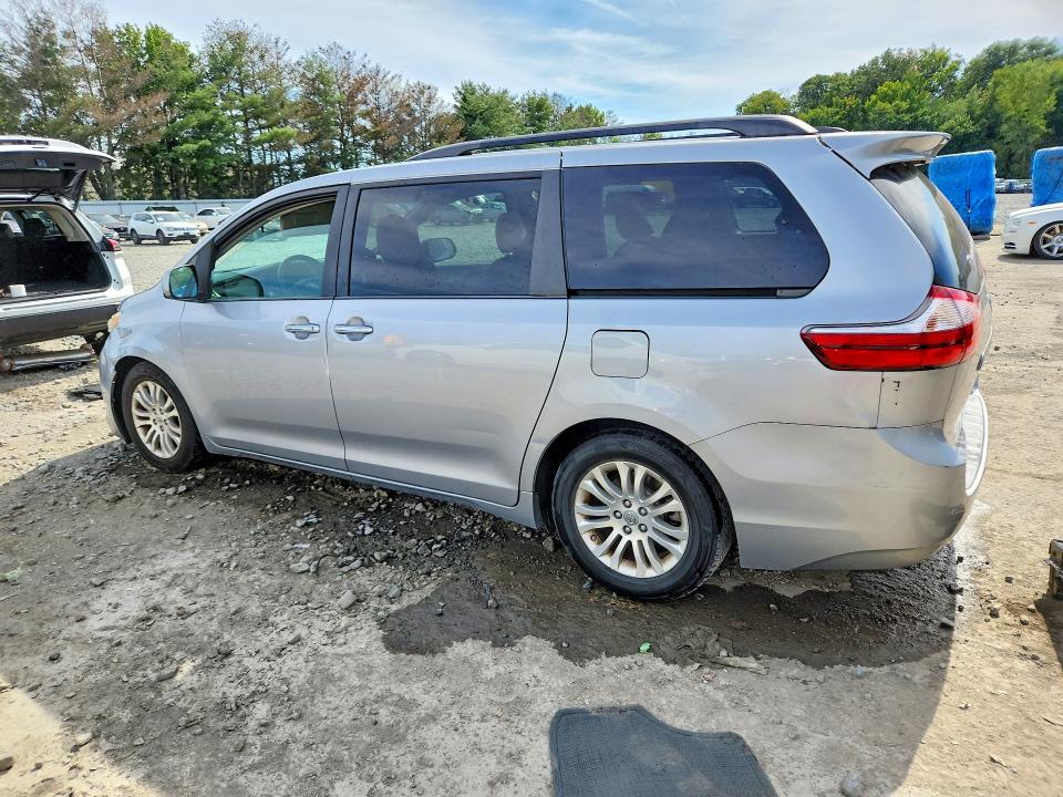 Продаж на аукціоні авто 2015 Toyota Sienna, vin: 5TDYK3DC3FS563844, номер лоту: 68236706