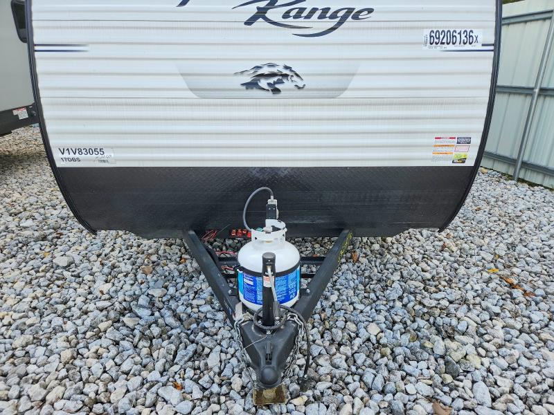 2027 Open Range Travel Trailer მანქანა იყიდება აუქციონზე, vin: 58TBM0AK8V1V83055, აუქციონის ნომერი: 69206136
