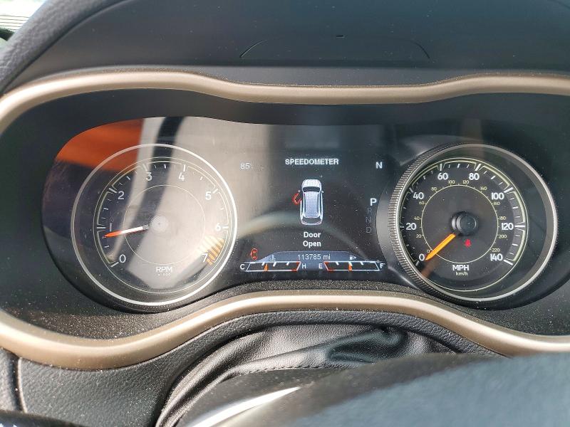 67542806 :رقم المزاد ، 1C4PJMDB3FW682795 vin ، 2015 Jeep Cherokee مزاد بيع