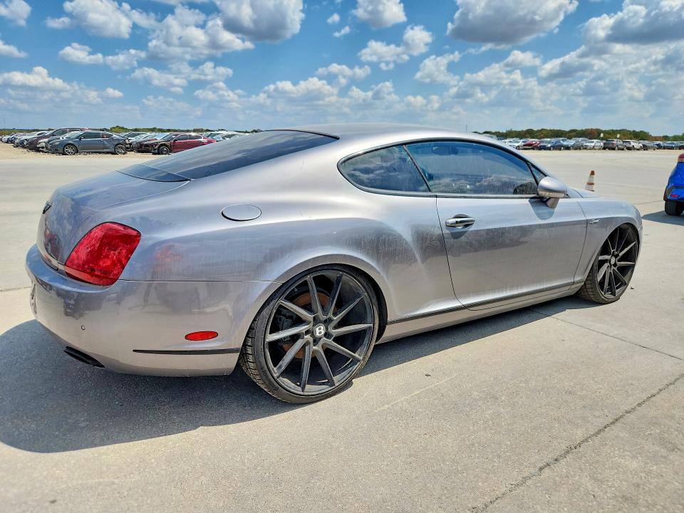 67690726 :رقم المزاد ، SCBCR63W46C031607 vin ، 2006 Bentley Continental مزاد بيع