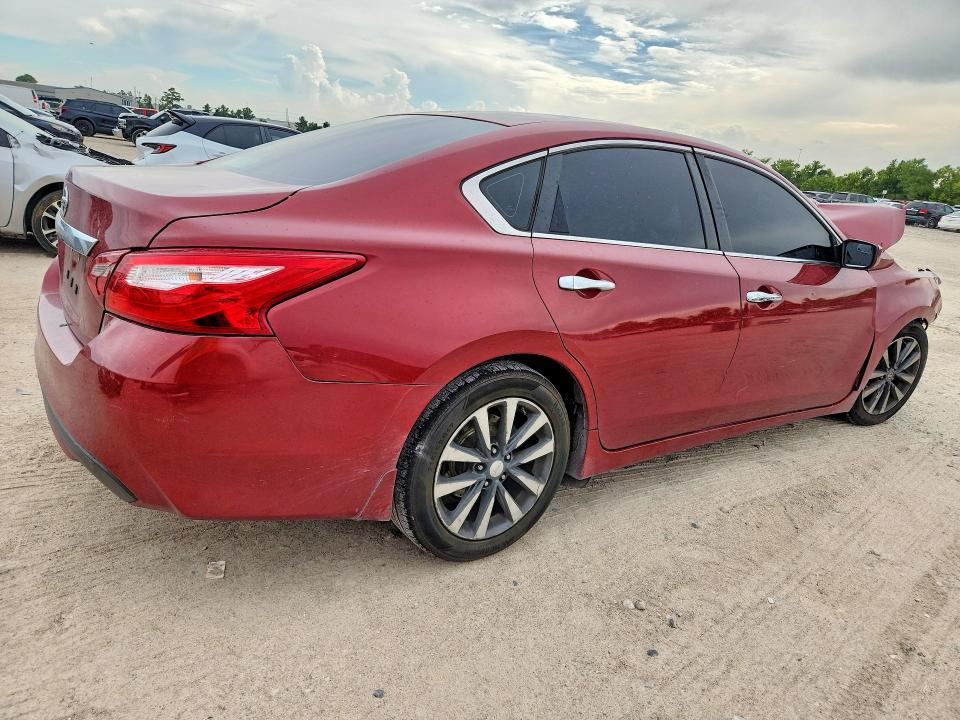 2017 Nissan Altima მანქანა იყიდება აუქციონზე, vin: 1N4AL3AP1HN308405, აუქციონის ნომერი: 68638396