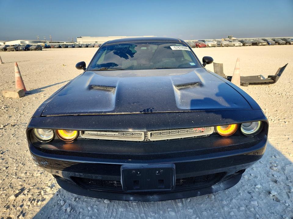 Продаж на аукціоні авто 2018 Dodge Challenger, vin: 2C3CDZBT5JH161362, номер лоту: 67874946