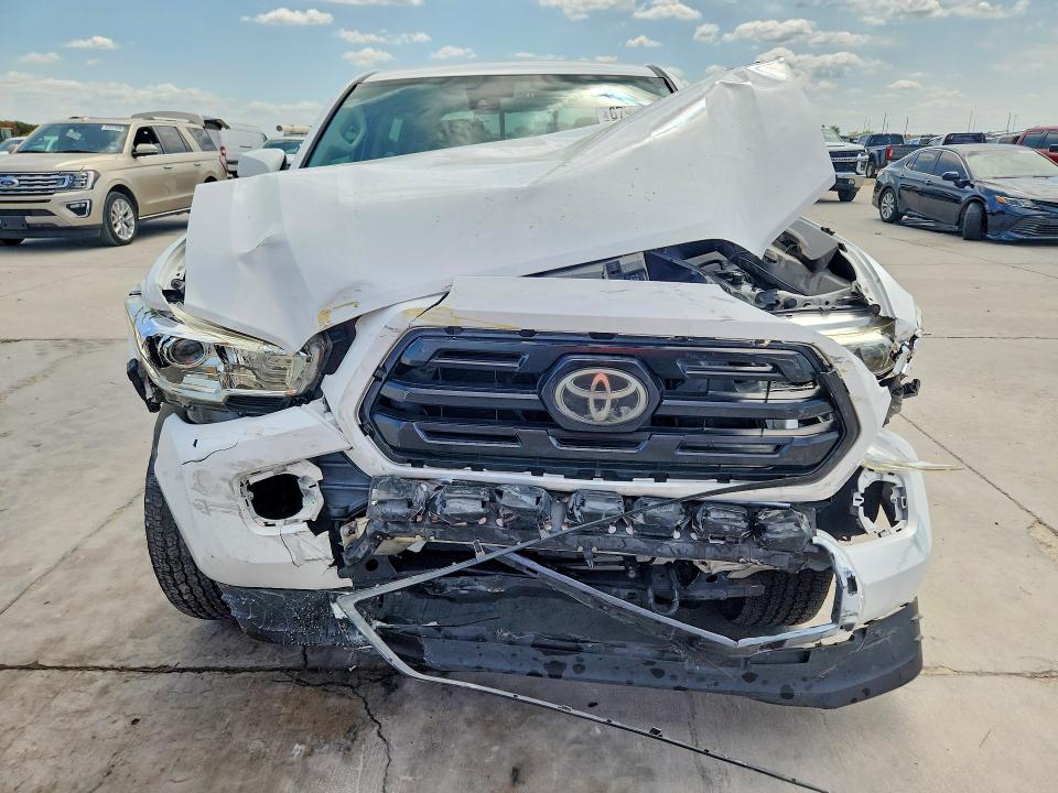 Aukcja sprzedaży 2018 Toyota Tacoma, vin: 5TFAX5GN0JX113101, numer aukcji: 67994756