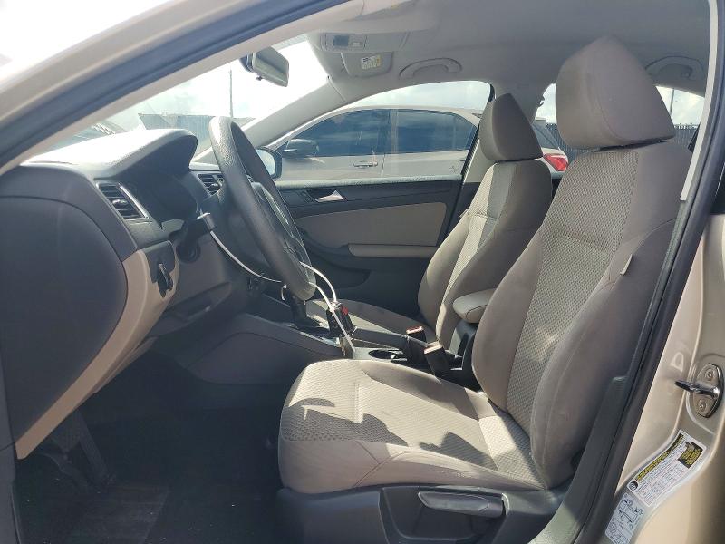 69884276 :رقم المزاد ، 3VW2K7AJXEM255047 vin ، 2014 Volkswagen Jetta مزاد بيع