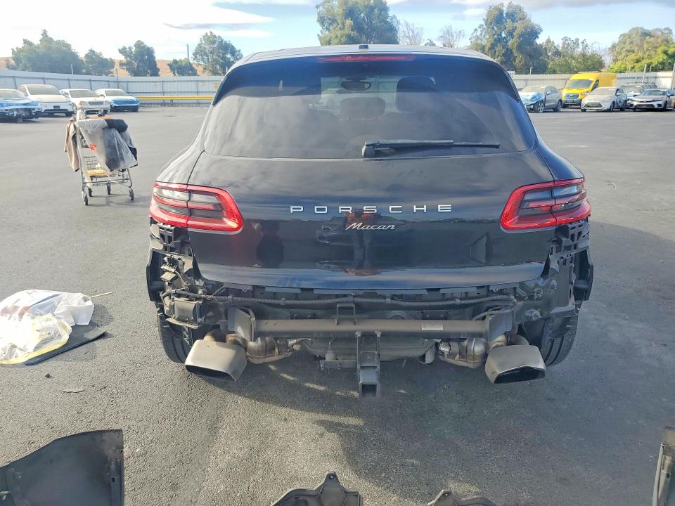 2018 Porsche Macan მანქანა იყიდება აუქციონზე, vin: WP1AA2A58JLB07111, აუქციონის ნომერი: 66116696