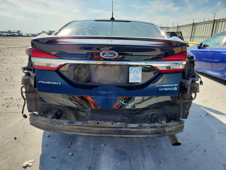 Продаж на аукціоні авто 2018 Ford Fusion, vin: 3FA6P0RU8JR147251, номер лоту: 70698336