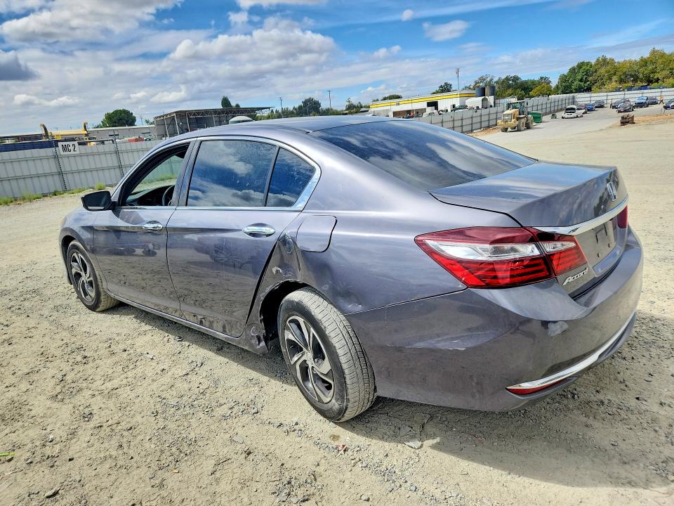 Продажа на аукционе авто 2017 Honda Accord, vin: 1HGCR2F31HA121420, номер лота: 67650266