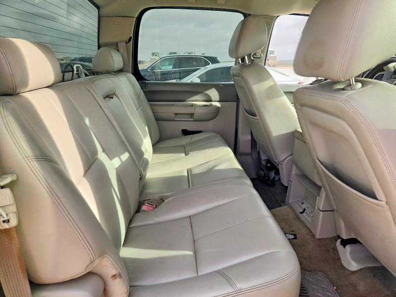 Auction sale of the 2012 Chevrolet Silverado, vin: 3GCPCSE02CG157121, lot number: 68277026