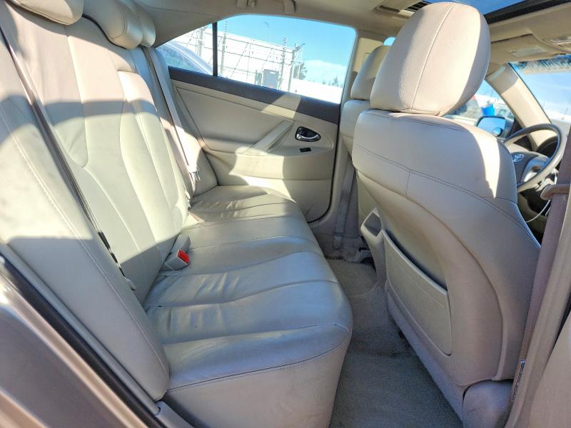 65260836 :رقم المزاد ، 4T1BE46K19U357666 vin ، 2009 Toyota Camry مزاد بيع