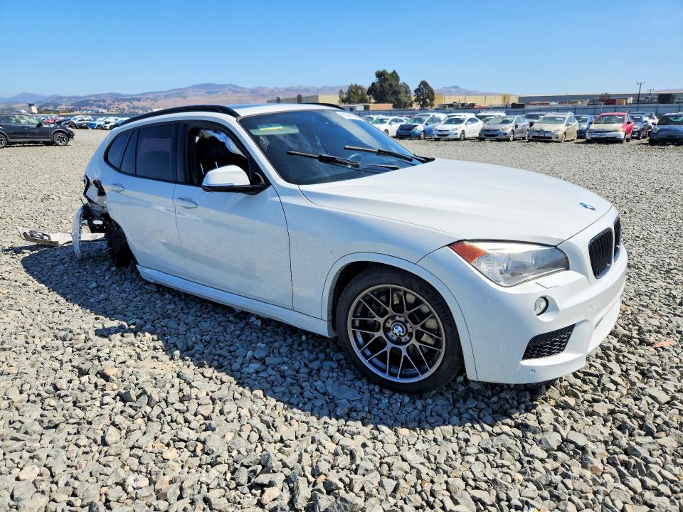 2015 Bmw X1 მანქანა იყიდება აუქციონზე, vin: WBAVM5C57FVV93637, აუქციონის ნომერი: 68387646