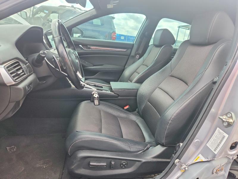 70167236 :رقم المزاد ، 1HGCV1F30LA080471 vin ، 2020 Honda Accord مزاد بيع