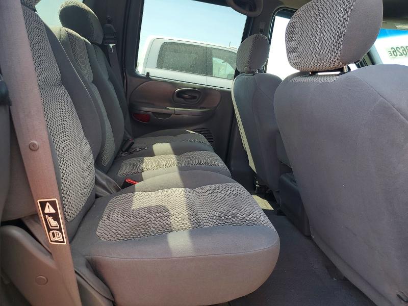 67298626 :رقم المزاد ، 1FTRW08L72KB31356 vin ، 2002 Ford F150 مزاد بيع