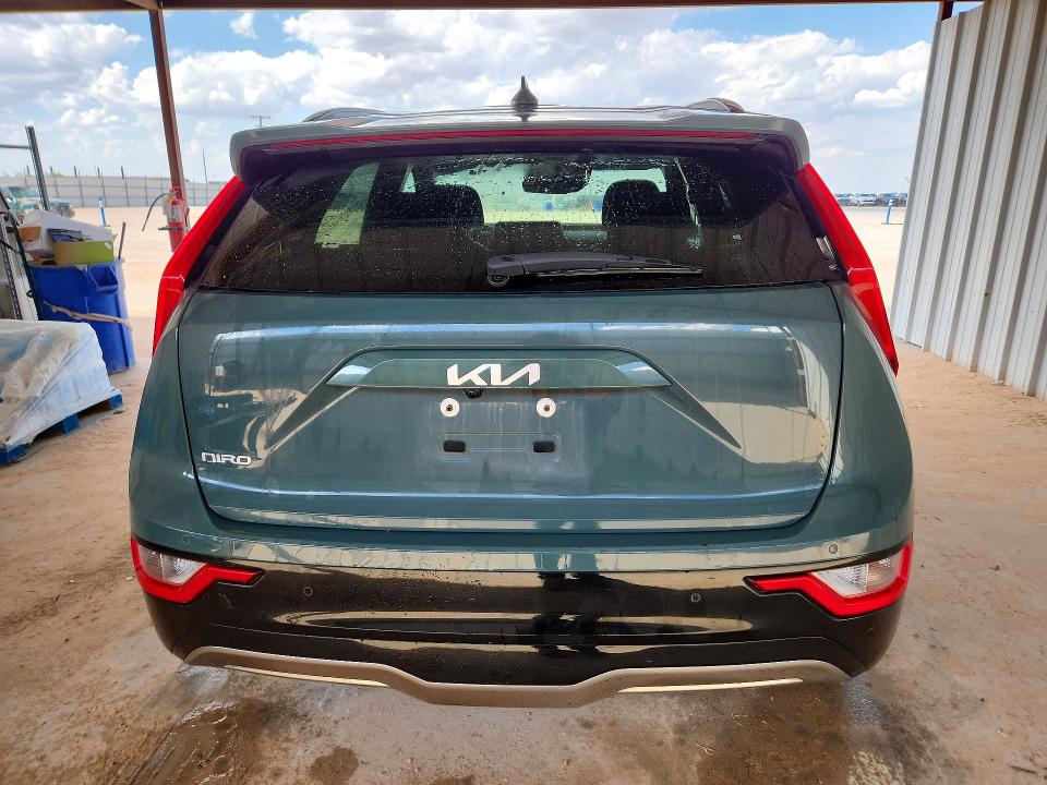 2023 Kia Niro მანქანა იყიდება აუქციონზე, vin: KNDCR3L12P5046287, აუქციონის ნომერი: 70898316