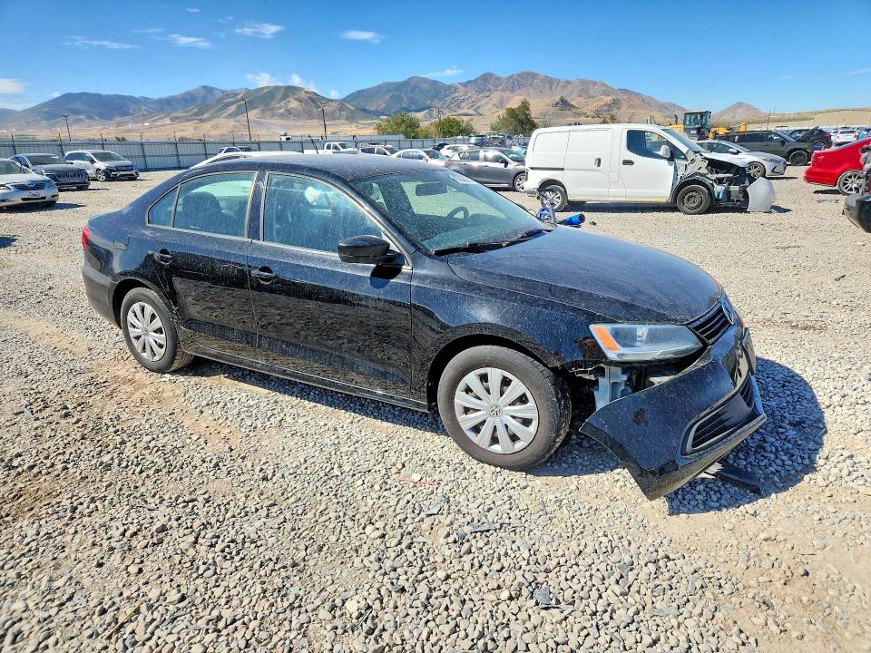 68809296 :رقم المزاد ، 3VW2K7AJ1BM044072 vin ، 2011 Volkswagen Jetta مزاد بيع