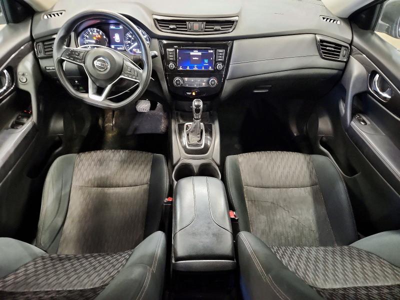 2018 Nissan Rogue მანქანა იყიდება აუქციონზე, vin: 5N1AT2MV2JC792922, აუქციონის ნომერი: 70423796
