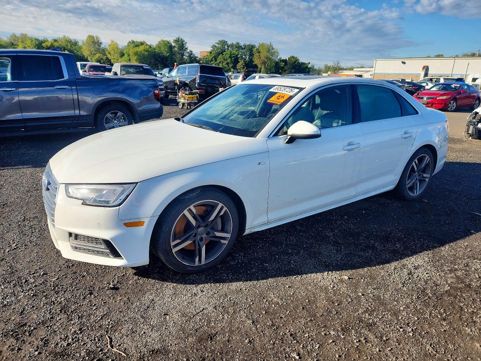 69528726 :رقم المزاد ، WAUPNAF42JA118088 vin ، 2018 Audi A4 مزاد بيع