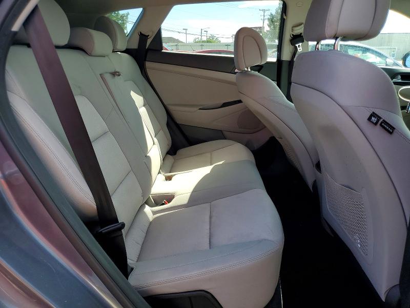 70371756 :رقم المزاد ، KM8J3CA26HU502430 vin ، 2017 Hyundai Tucson مزاد بيع