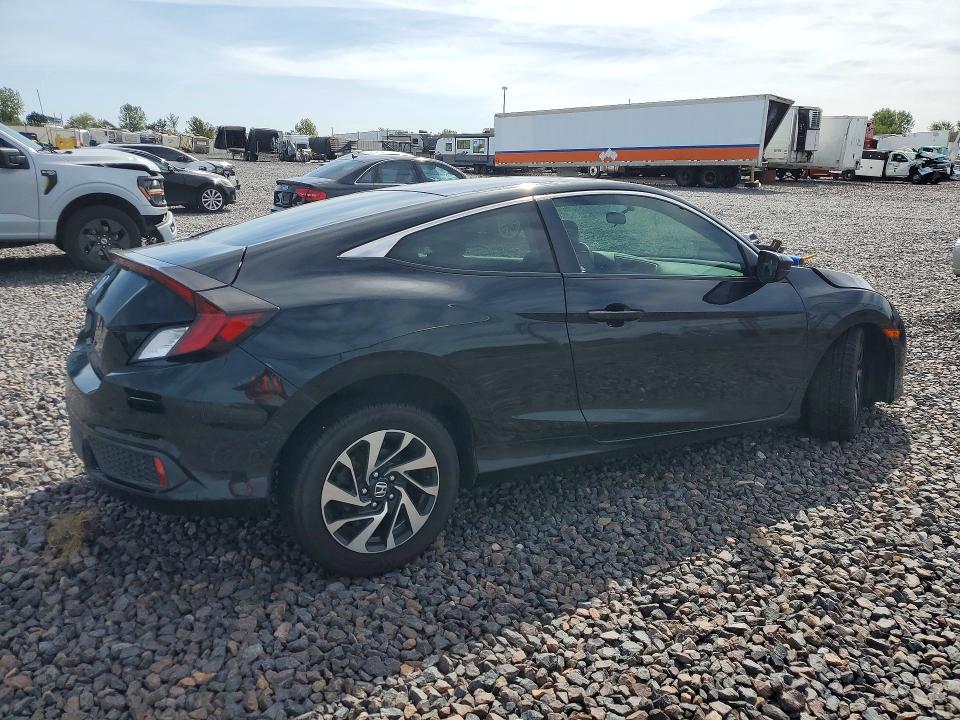 68737046 :رقم المزاد ، 2HGFC4B08HH311996 vin ، 2017 Honda Civic مزاد بيع