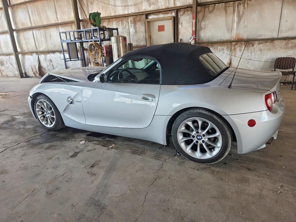 67881896 :رقم المزاد ، 4USBT33525LS55368 vin ، 2005 Bmw Z4 مزاد بيع