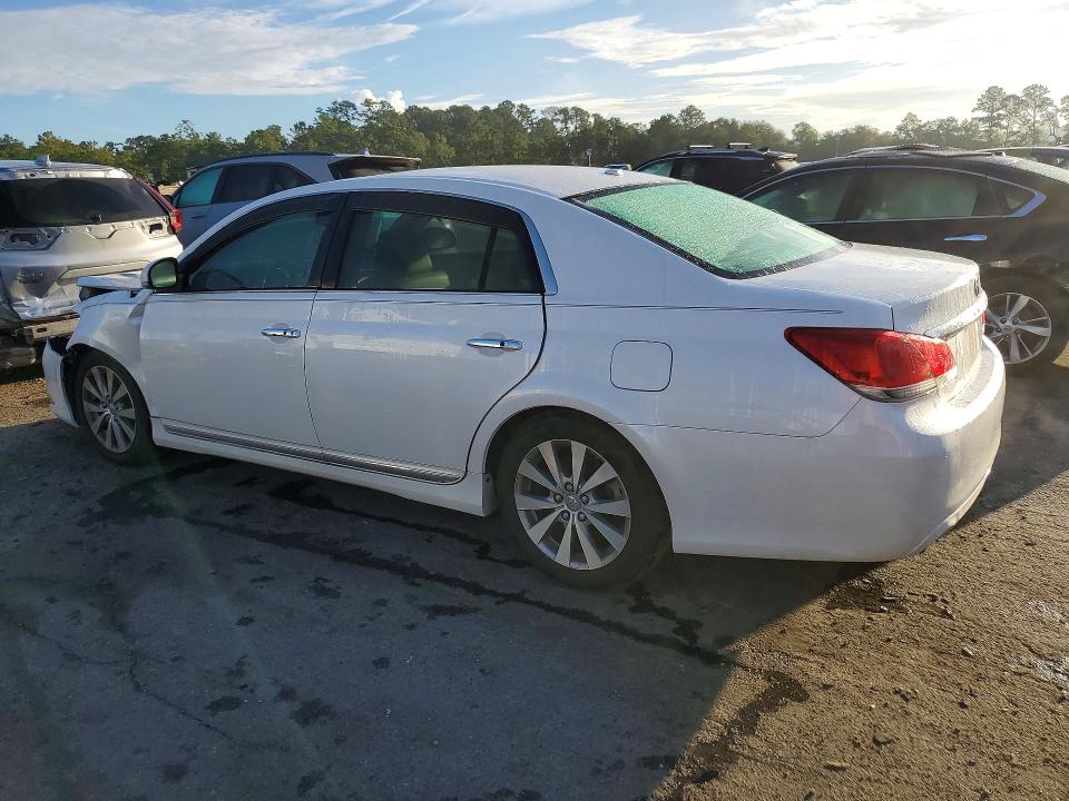 2011 Toyota Avalon მანქანა იყიდება აუქციონზე, vin: 4T1BK3DB5BU440061, აუქციონის ნომერი: 69767896