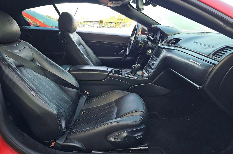 68226016 :رقم المزاد ، ZAM45KMA3B0057339 vin ، 2011 Maserati Granturismo مزاد بيع