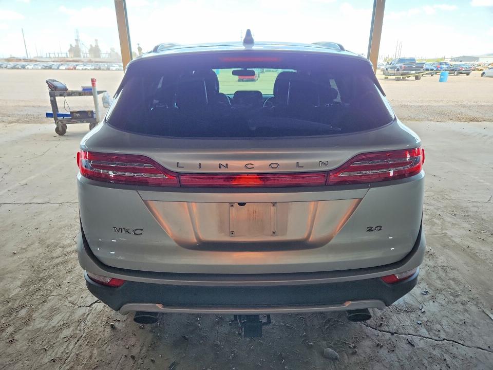 67881256 :رقم المزاد ، 5LMCJ1C92GUJ32067 vin ، 2016 Lincoln Mkc مزاد بيع