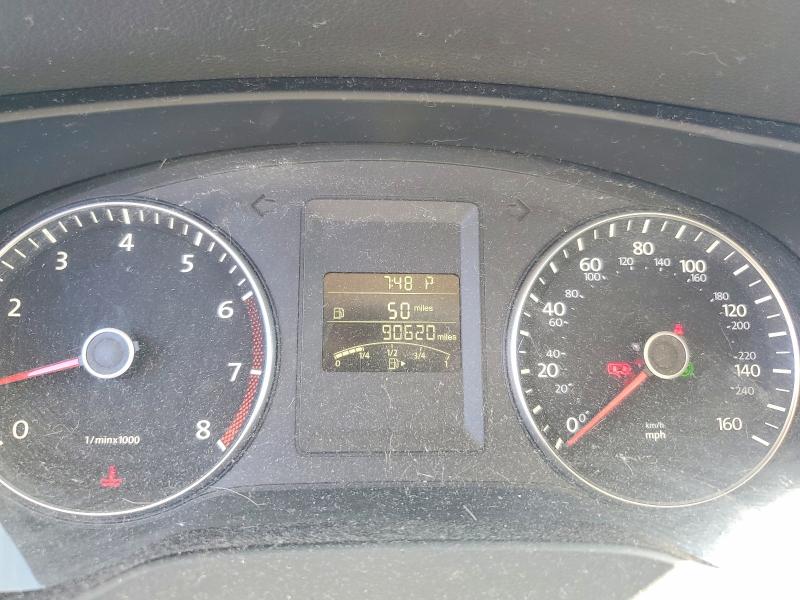 67846086 :رقم المزاد ، 3VWD17AJ4EM420909 vin ، 2014 Volkswagen Jetta مزاد بيع