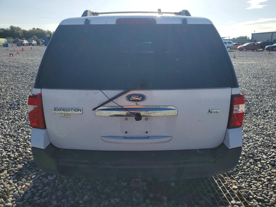 68494776 :رقم المزاد ، 1FMJU1F5XCEF57213 vin ، 2012 Ford Expedition مزاد بيع