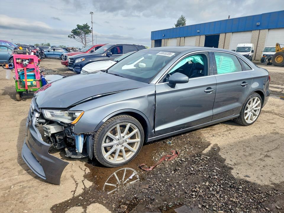 69658386 :رقم المزاد ، WAUCCGFF2F1021263 vin ، 2015 Audi A3 مزاد بيع