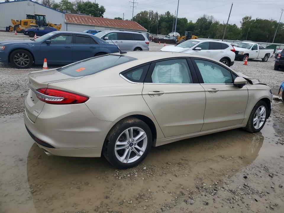 Продажа на аукционе авто 2018 Ford Fusion, vin: 3FA6P0UU8JR273715, номер лота: 69861656