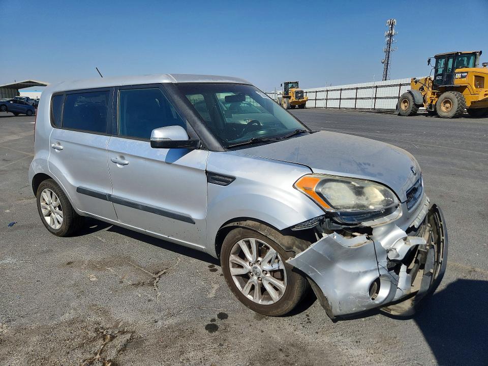 Продажа на аукционе авто 2013 Kia Soul, vin: KNDJT2A61D7757965, номер лота: 70384306