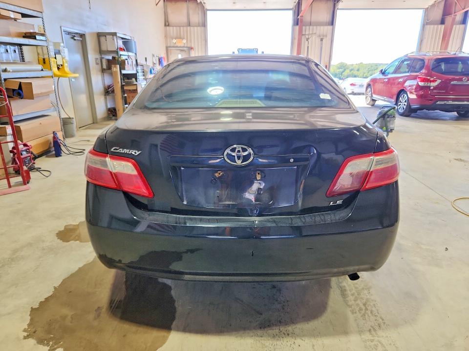 70631646 :رقم المزاد ، 4T1BE46K49U409453 vin ، 2009 Toyota Camry مزاد بيع