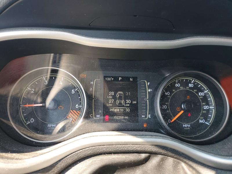 Auction sale of the 2015 Jeep Cherokee, vin: 1C4PJLCB1FW616984, lot number: 67849706